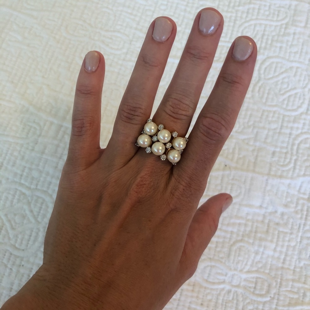 Pearl Statement Ring - Picture 3 of 5